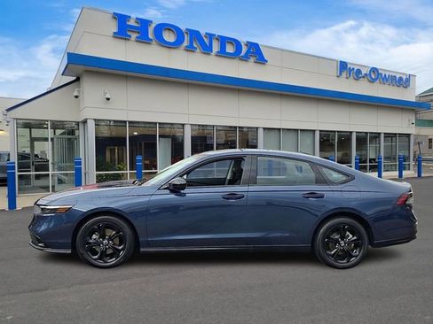 Used 2025 Honda Accord SE image 7