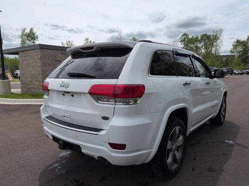 Used 2015 Jeep Grand Cherokee Overland AWD/4WD image 5