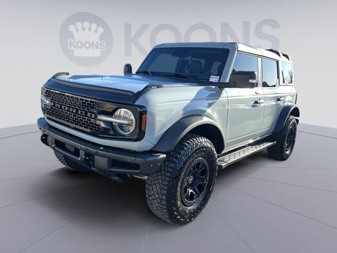 Used 2023 Ford Bronco Wildtrak image 1