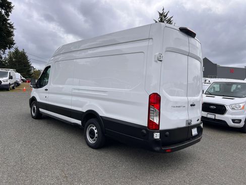 Used 2023 Ford Transit 250 148 High Roof Extended RWD image 5