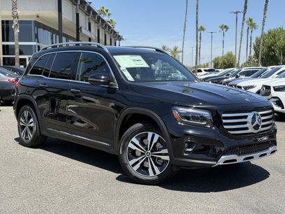 New 2025 Mercedes-Benz GLB 250