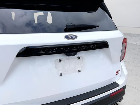 Certified 2023 Ford Explorer ST w/ Equipment Group 401A AWD/4WD image 35