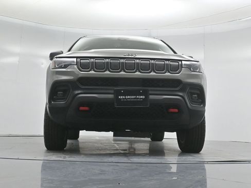 Used 2022 Jeep Compass Trailhawk w/ Trailhawk Elite Group image 45