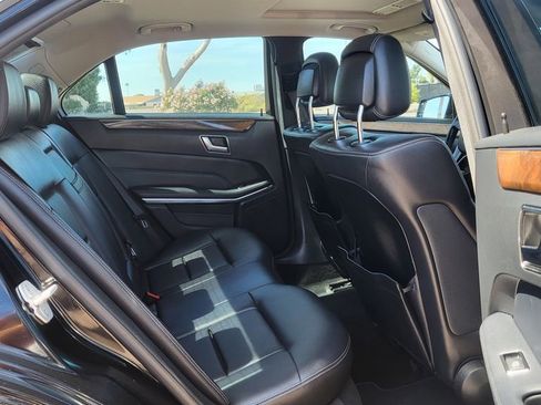 Used 2014 Mercedes-Benz E 350 Sedan image 19