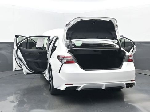 Used 2023 Toyota Camry SE image 36