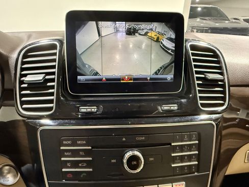 Used 2018 Mercedes-Benz GLE 350 4MATIC w/ Premium 1 Package image 41