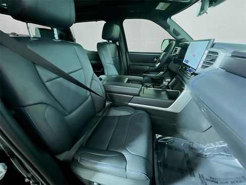 Used 2023 Toyota Tundra Platinum image 24