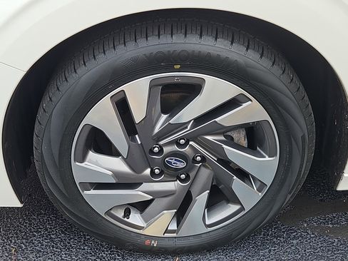 Certified 2023 Subaru Legacy Limited image 4