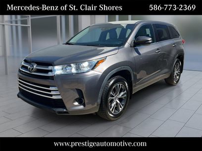 Used 2019 Toyota Highlander LE
