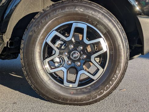 New 2025 Ford Bronco Outer Banks AWD/4WD image 13