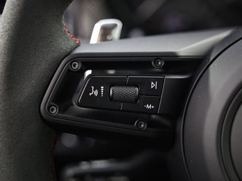 New 2026 Porsche Macan GTS image 35