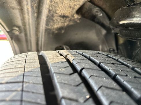 Used 2016 Honda Pilot Touring image 24