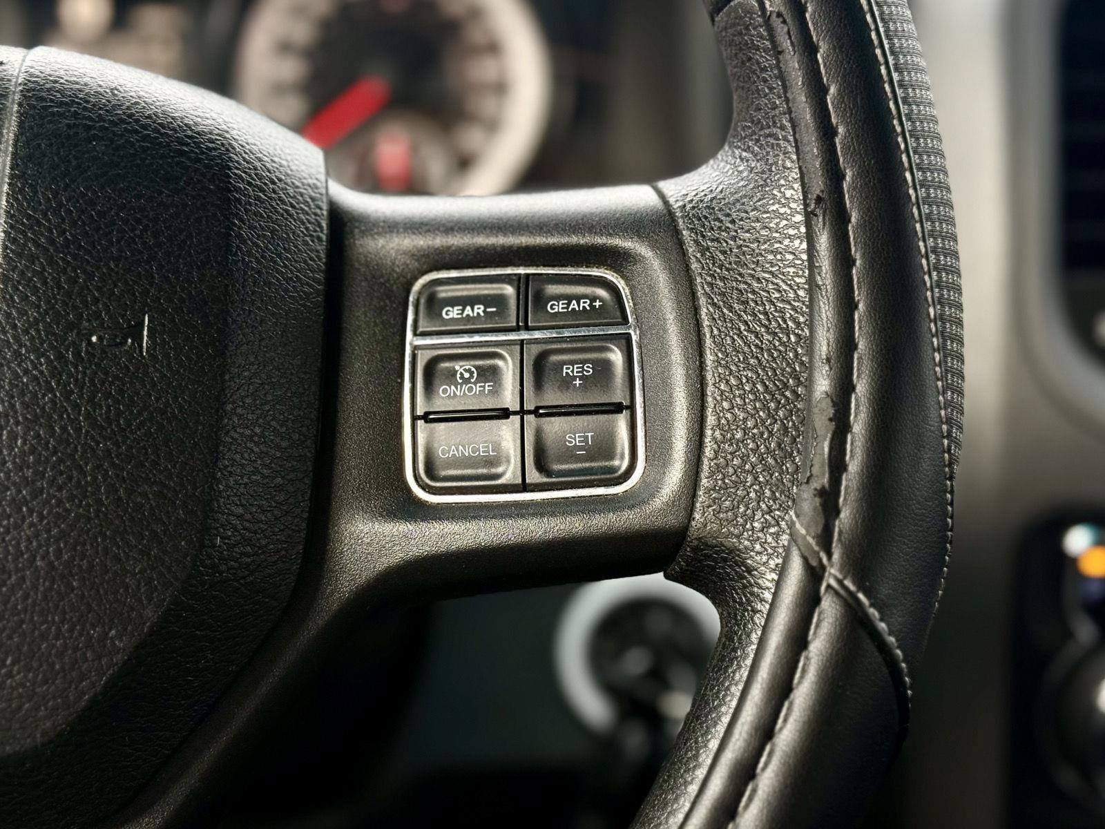 Used 2014 RAM 1500 Tradesman AWD/4WD image 19