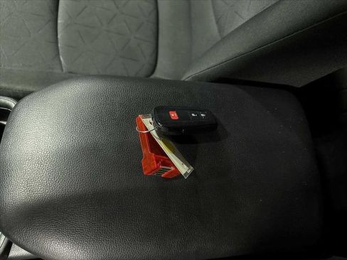 Certified 2024 Toyota RAV4 XLE image 32