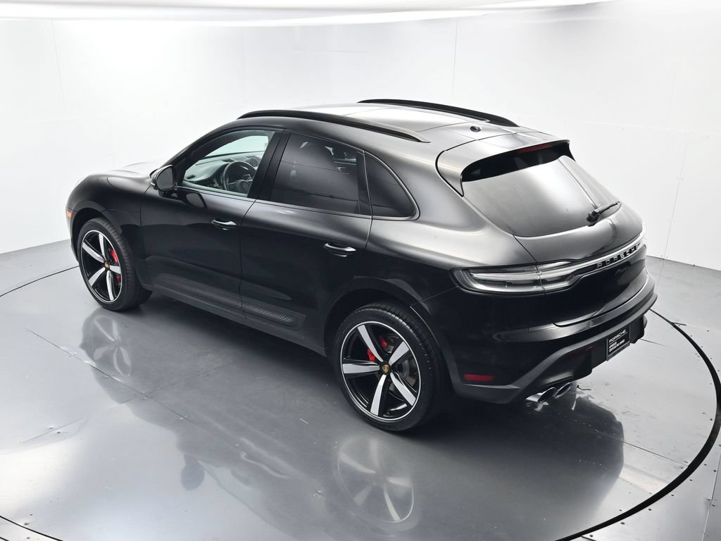 Certified 2023 Porsche Macan S AWD/4WD image 36