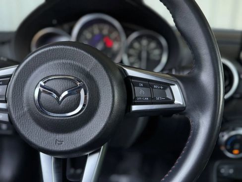 Used 2018 MAZDA MX-5 Miata RF Grand Touring image 20