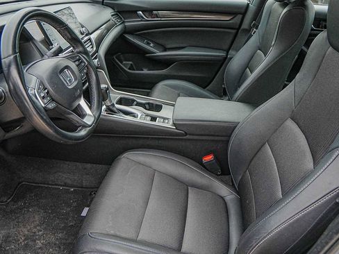 Used 2021 Honda Accord Sport image 10