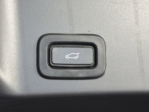 Used 2020 Land Rover Range Rover Evoque SE AWD/4WD image 9