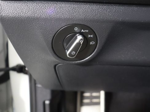 Used 2024 Volkswagen Jetta Sport FWD image 30