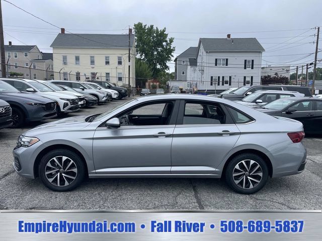 Used 2024 Volkswagen Jetta S FWD image 9
