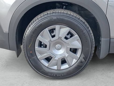 New 2027 Nissan Kicks S FWD image 24