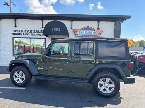 Used 2021 Jeep Wrangler Unlimited Sport image 3