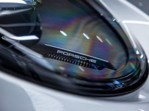 Certified 2025 Porsche 911 Carrera GTS image 17