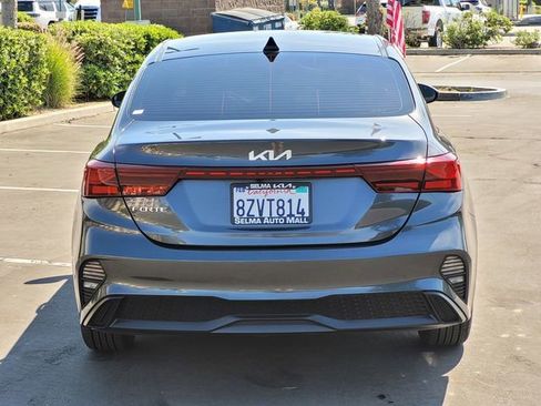 Used 2022 Kia Forte LXS image 6