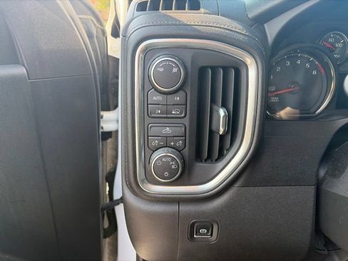 Used 2019 Chevrolet Silverado 1500 LT w/ All-Star Edition AWD/4WD image 15