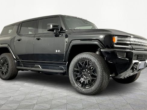 New 2026 GMC Hummer EV SUV AWD/4WD image 3
