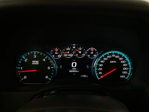 Used 2017 GMC Yukon XL Denali image 15