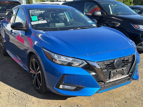 Used 2022 Nissan Sentra SR FWD image 2