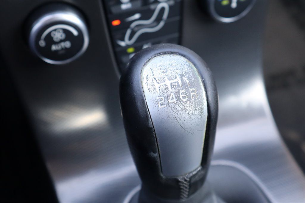 Used 2012 Volvo C30 T5 R-Design FWD image 26