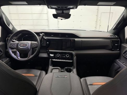 Used 2025 GMC Sierra 2500 AT4 w/ AT4 Premium Plus Package AWD/4WD image 15