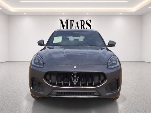 Used 2023 Maserati Grecale Modena AWD/4WD image 8
