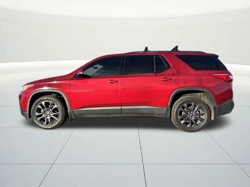 Used 2020 Chevrolet Traverse RS image 2