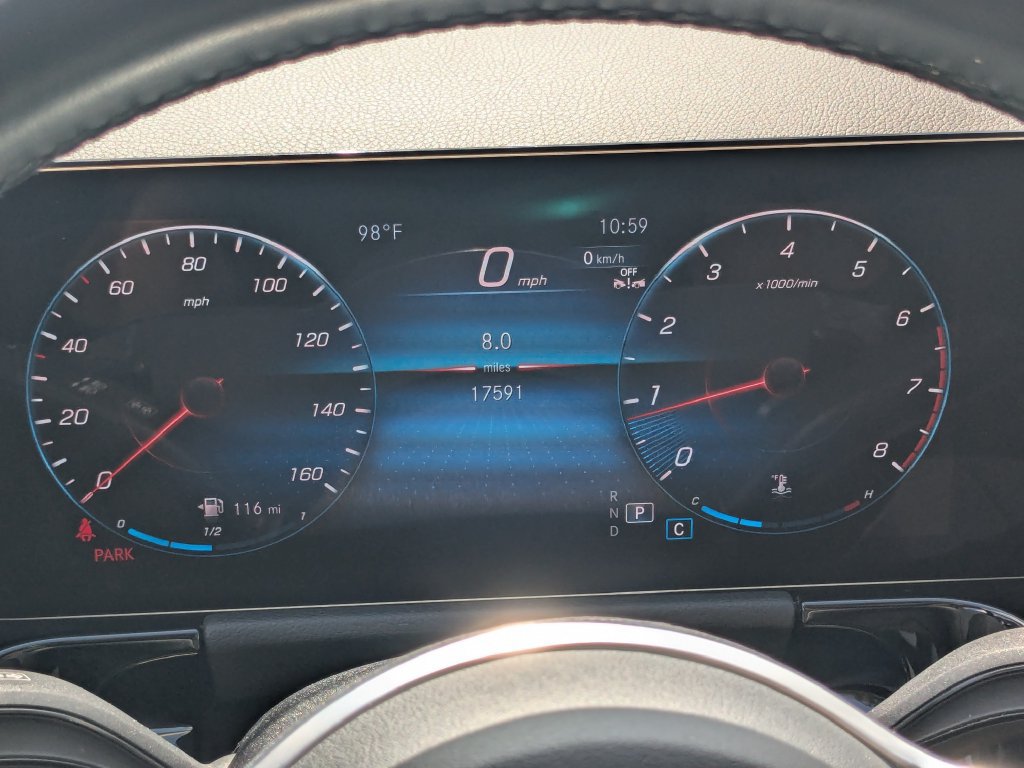 Certified 2023 Mercedes-Benz GLA 250 w/ Premium Package image 12
