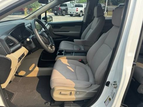 Used 2020 Honda Odyssey EX image 18
