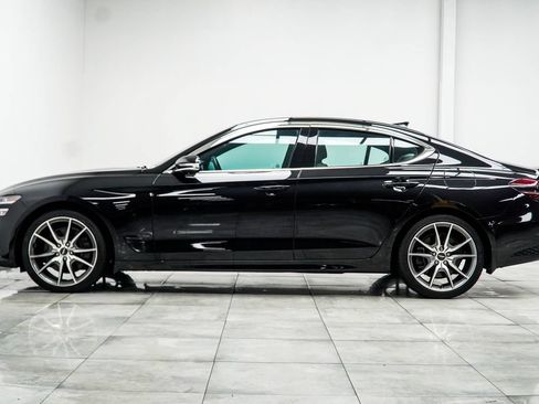 Used 2023 Genesis G70 3.3T RWD image 12