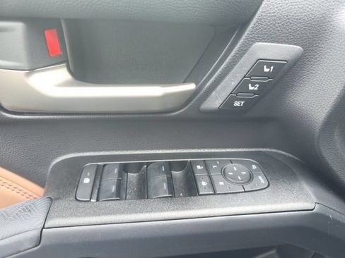 Used 2026 Toyota 4Runner SR5 AWD/4WD image 18