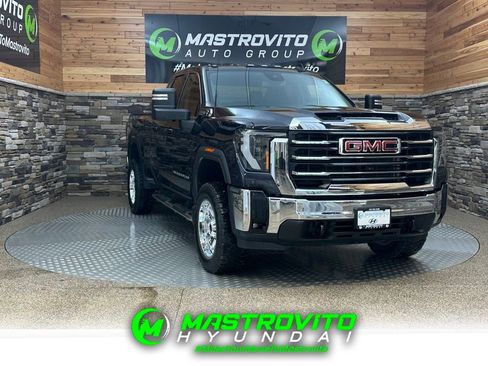 Used 2024 GMC Sierra 2500 SLE w/ SLE Value Package; image 1