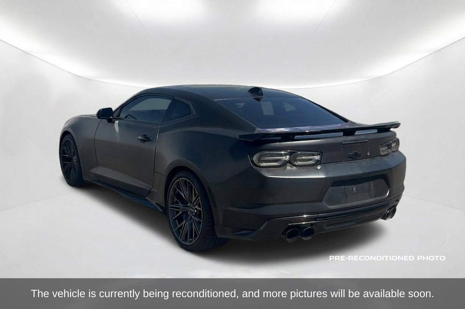Used 2021 Chevrolet Camaro ZL1 RWD image 8