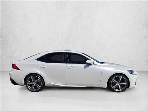 Used 2018 Lexus IS 300 AWD w/ Comfort Package image 2