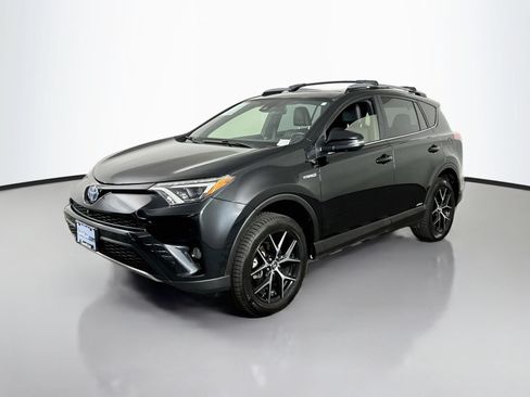 Certified 2018 Toyota RAV4 SE w/ Advanced Technology Package AWD/4WD image 3