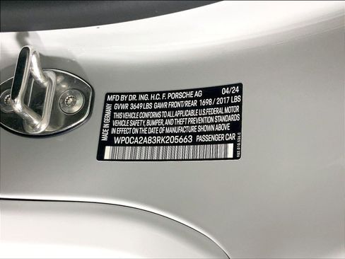 Used 2024 Porsche 718 Boxster RWD image 27