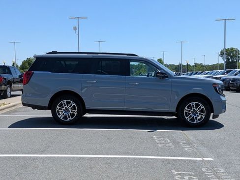 Certified 2025 Ford Expedition Max Active RWD image 3