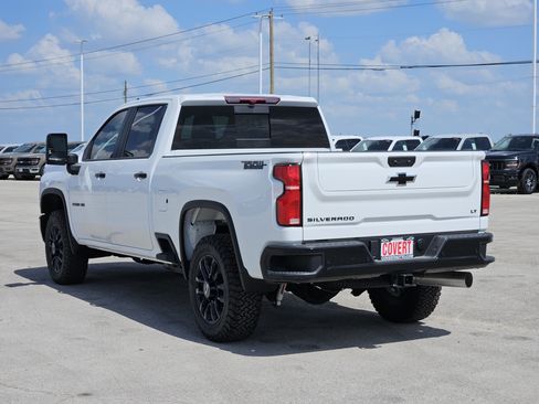 New 2026 Chevrolet Silverado 2500 LT w/ Trail Boss Package AWD/4WD image 4