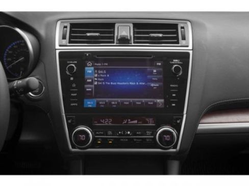 Used 2018 Subaru Outback 3.6R Limited image 13