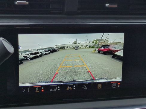 Used 2025 GMC Sierra 2500 Denali Ultimate AWD/4WD image 26