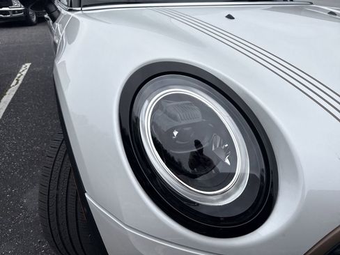 Used 2024 MINI Cooper Clubman S image 2